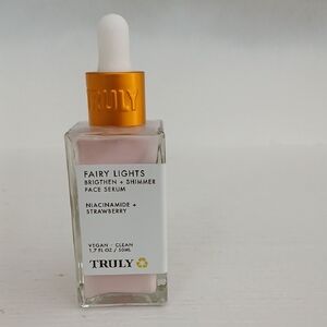 Truly Fairy Lights Brighten Body Serum